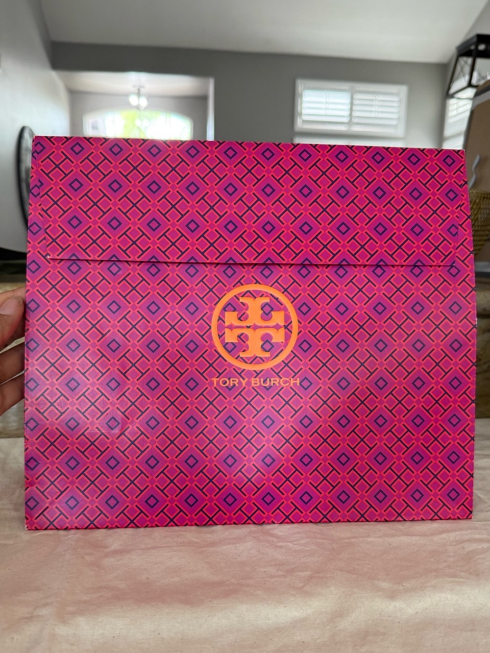 Tory Burch Hot Pink and Purple Geometric Gift Bag with Gold Logo